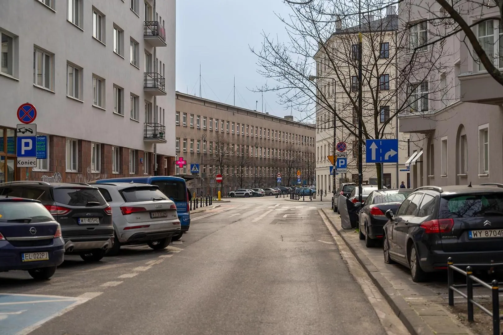 Warsaw Suite Near River - 58M2, Metro, Balcony Apartment